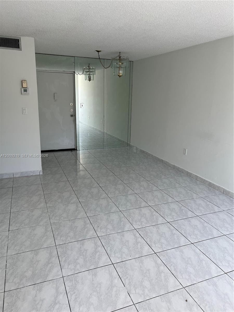 CARIBBEAN BREEZE CONDO · #254 in Sunny Isles Beach - Photo 5