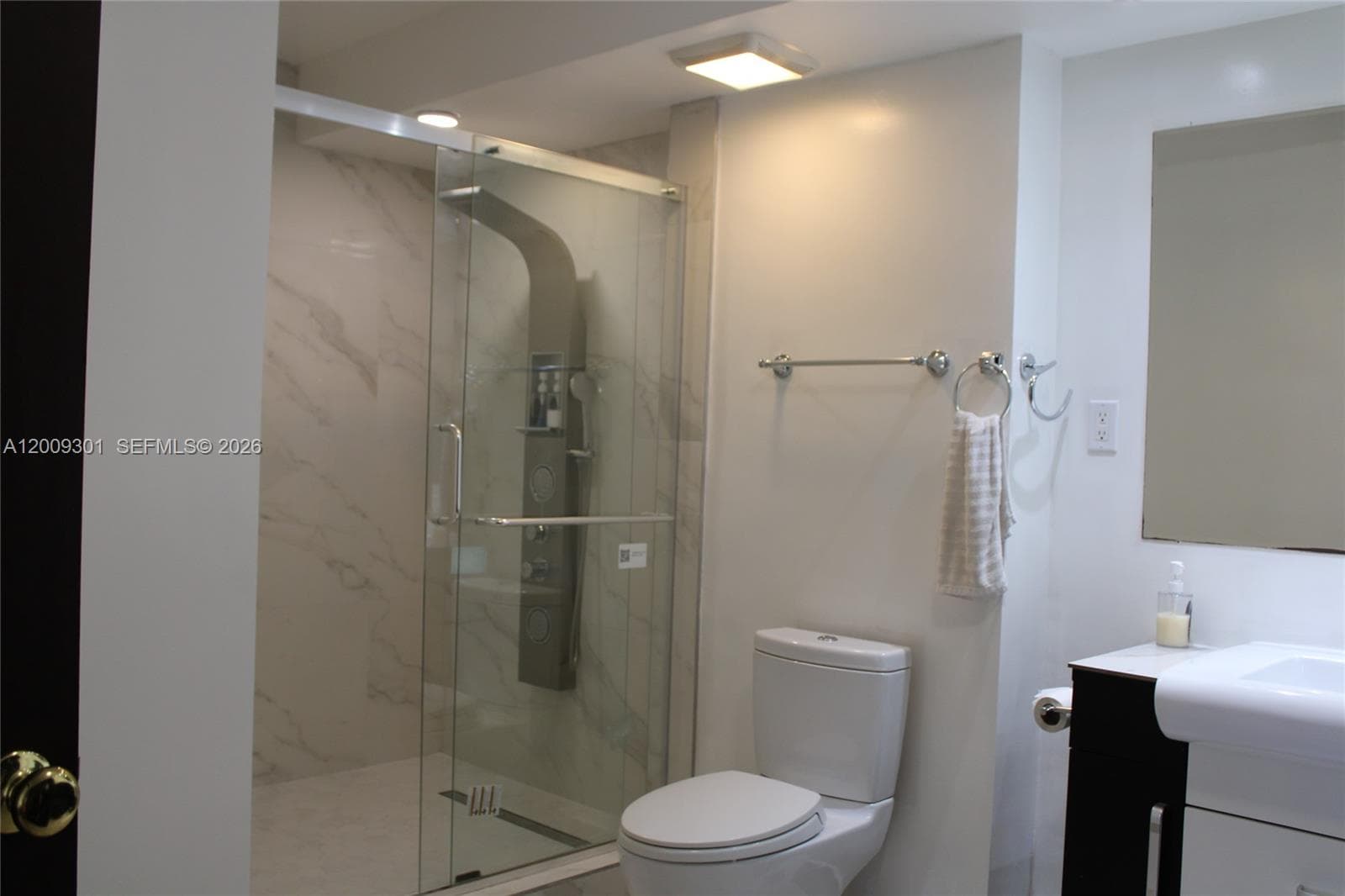 MARBELLA TOWER CONDO · #612 in Sunny Isles Beach - Photo 18