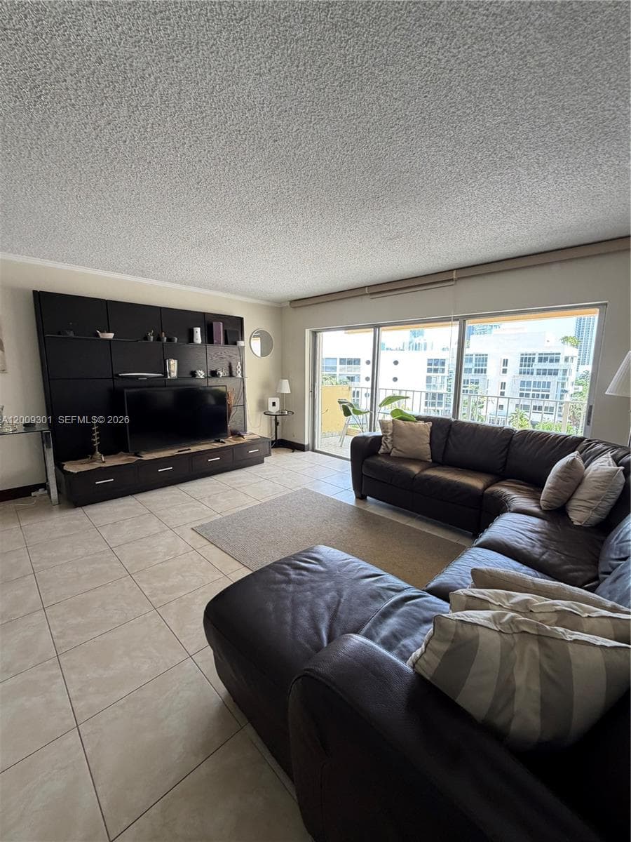MARBELLA TOWER CONDO · #612 in Sunny Isles Beach - Photo 15