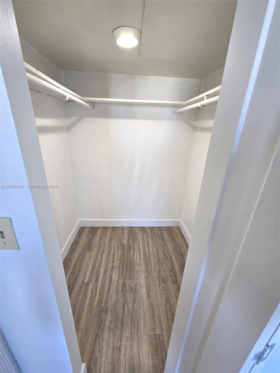 3703 NE 166th St #609 photo 12