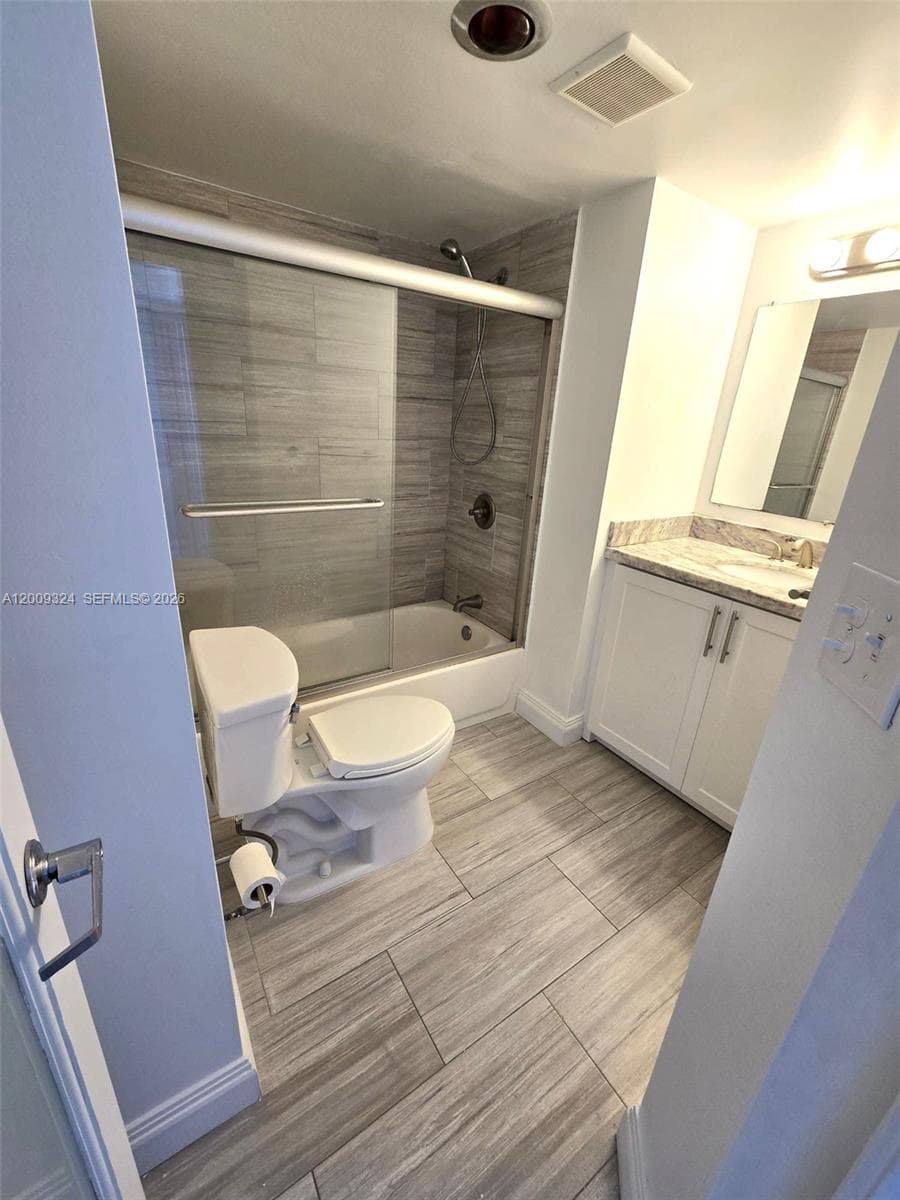 3703 NE 166th St #609 photo 14