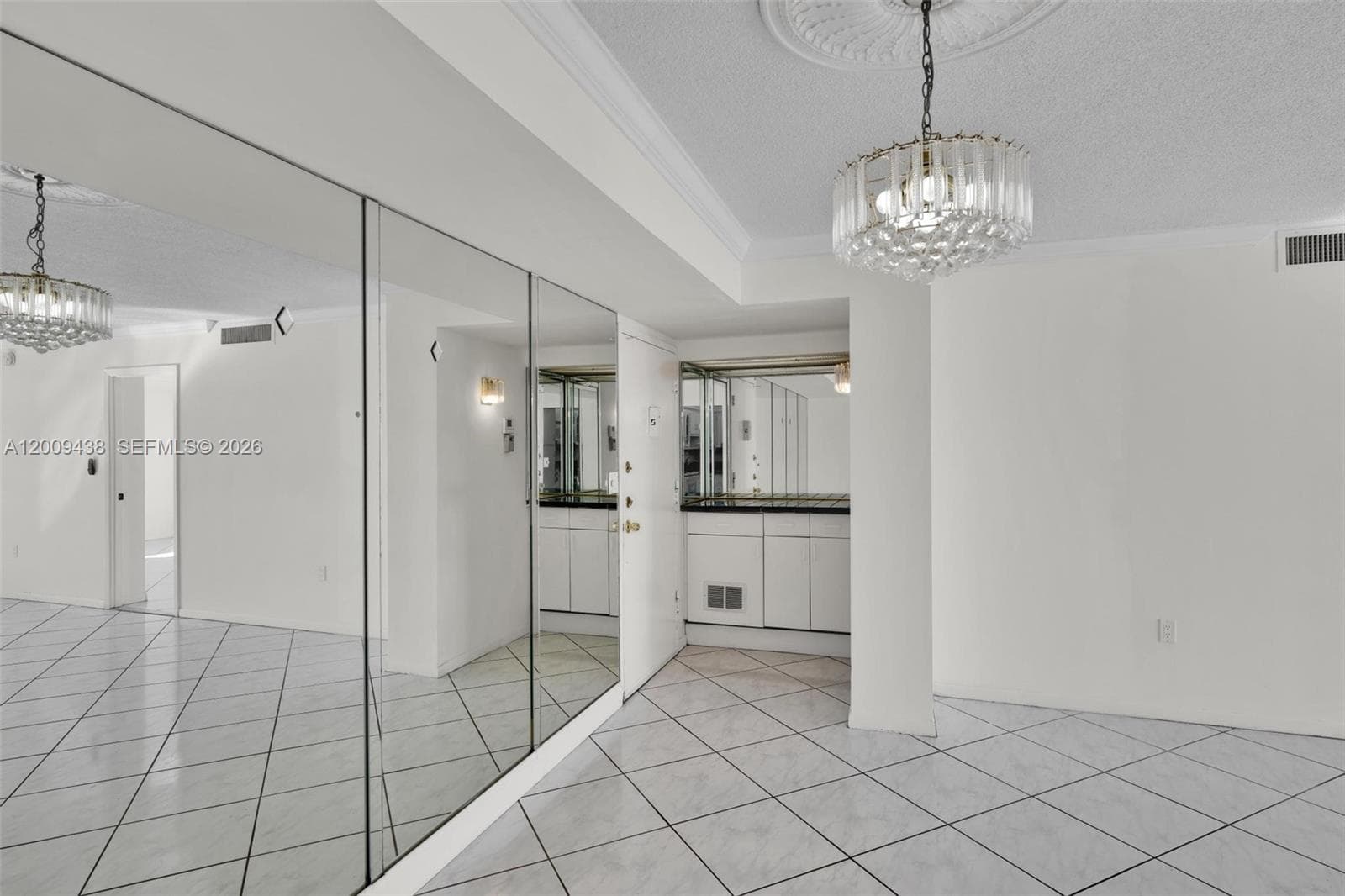 PLAZA TOWERS · #808 in Hallandale Beach - Photo 23