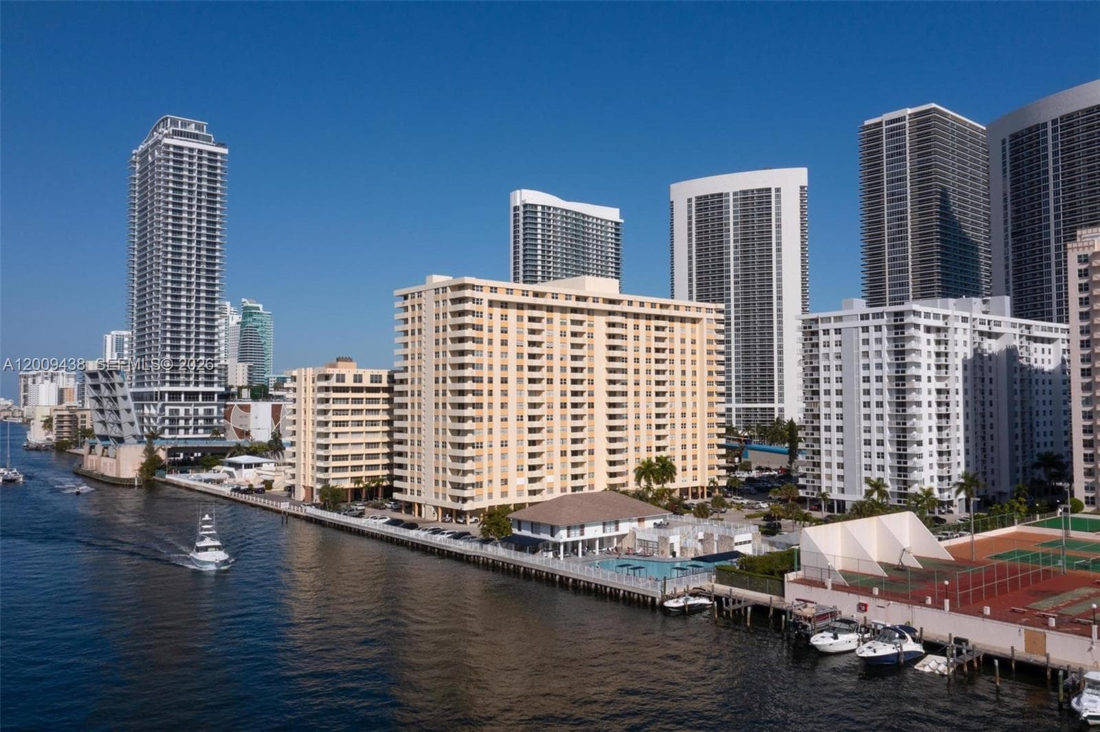 PLAZA TOWERS · #808 in Hallandale Beach - Photo 2