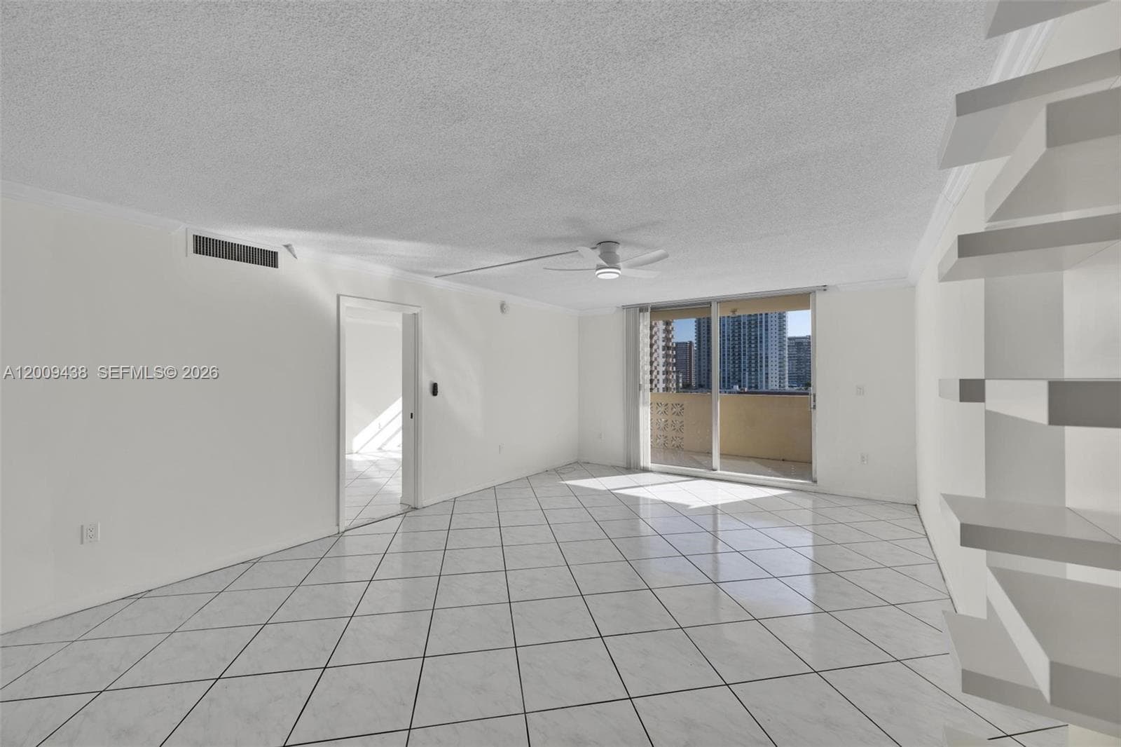 PLAZA TOWERS · #808 in Hallandale Beach - Photo 24