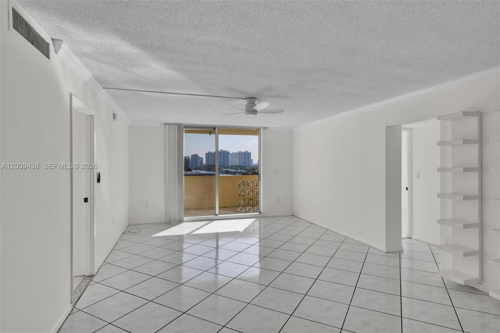 PLAZA TOWERS · #808 in Hallandale Beach - Photo 18