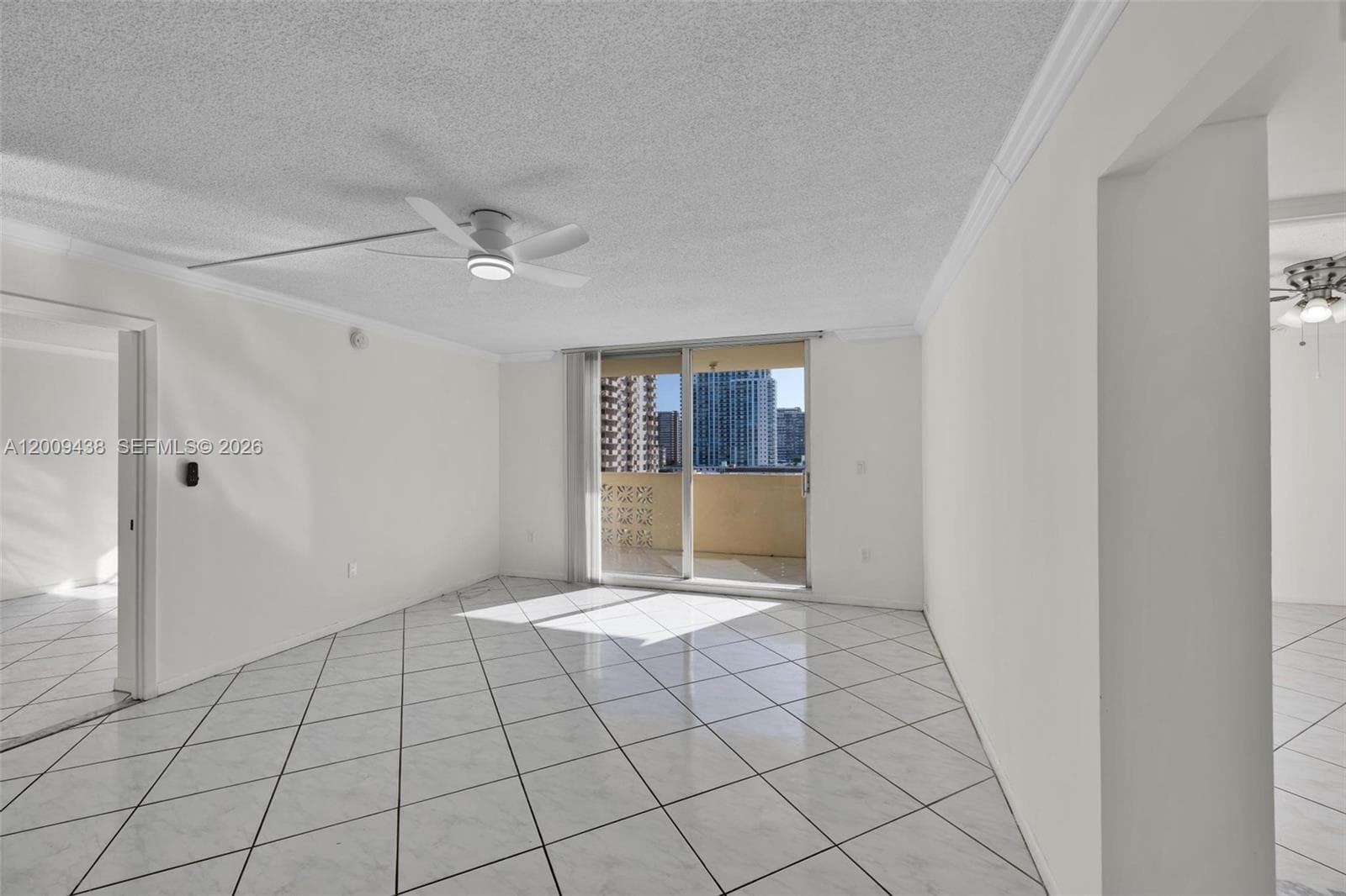 PLAZA TOWERS · #808 in Hallandale Beach - Photo 25