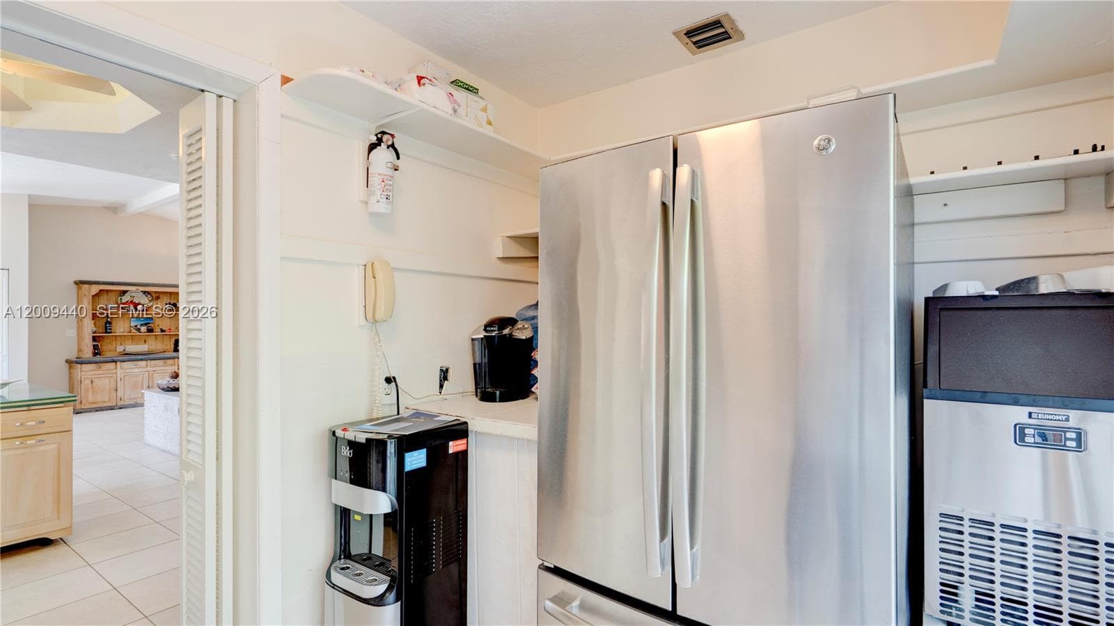 1101 Mastic Street photo 49