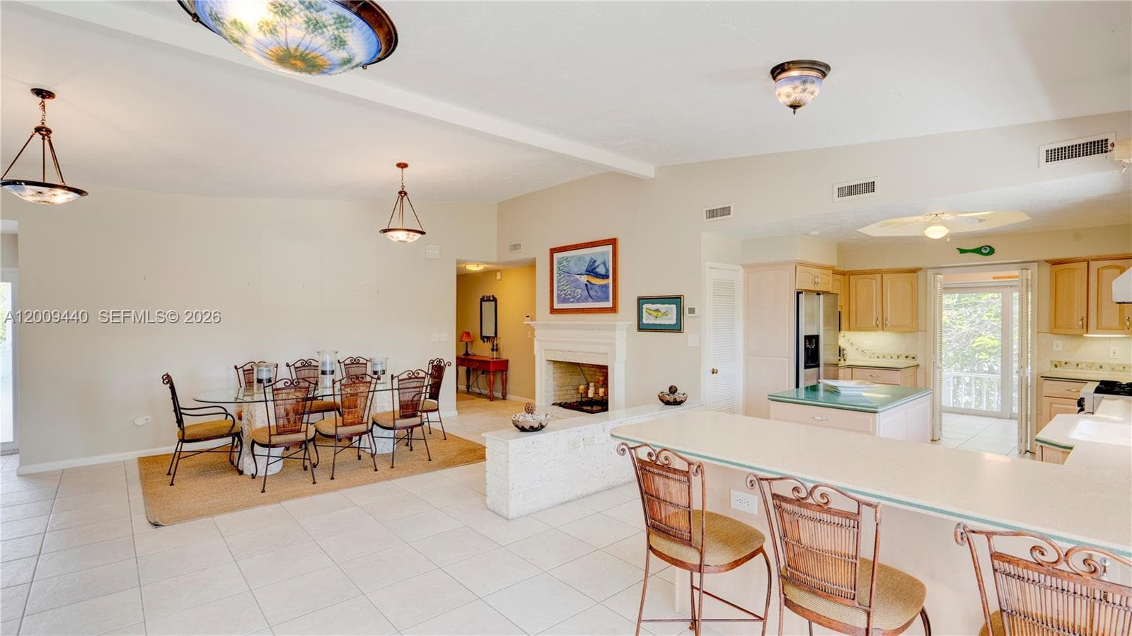 1101 Mastic Street photo 40