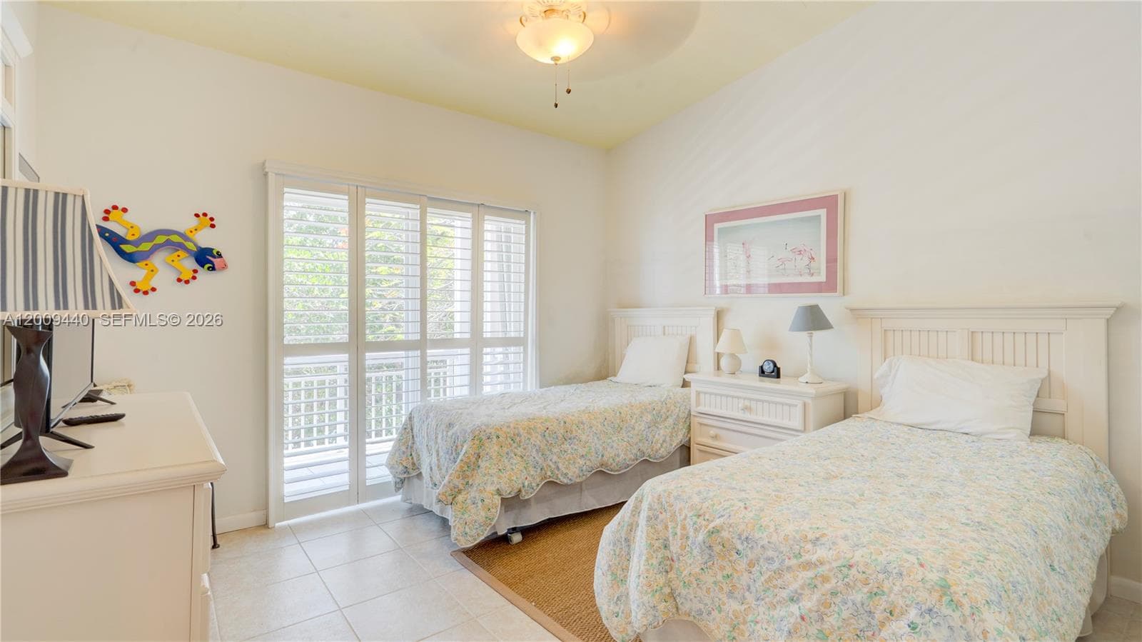 1101 Mastic Street photo 60