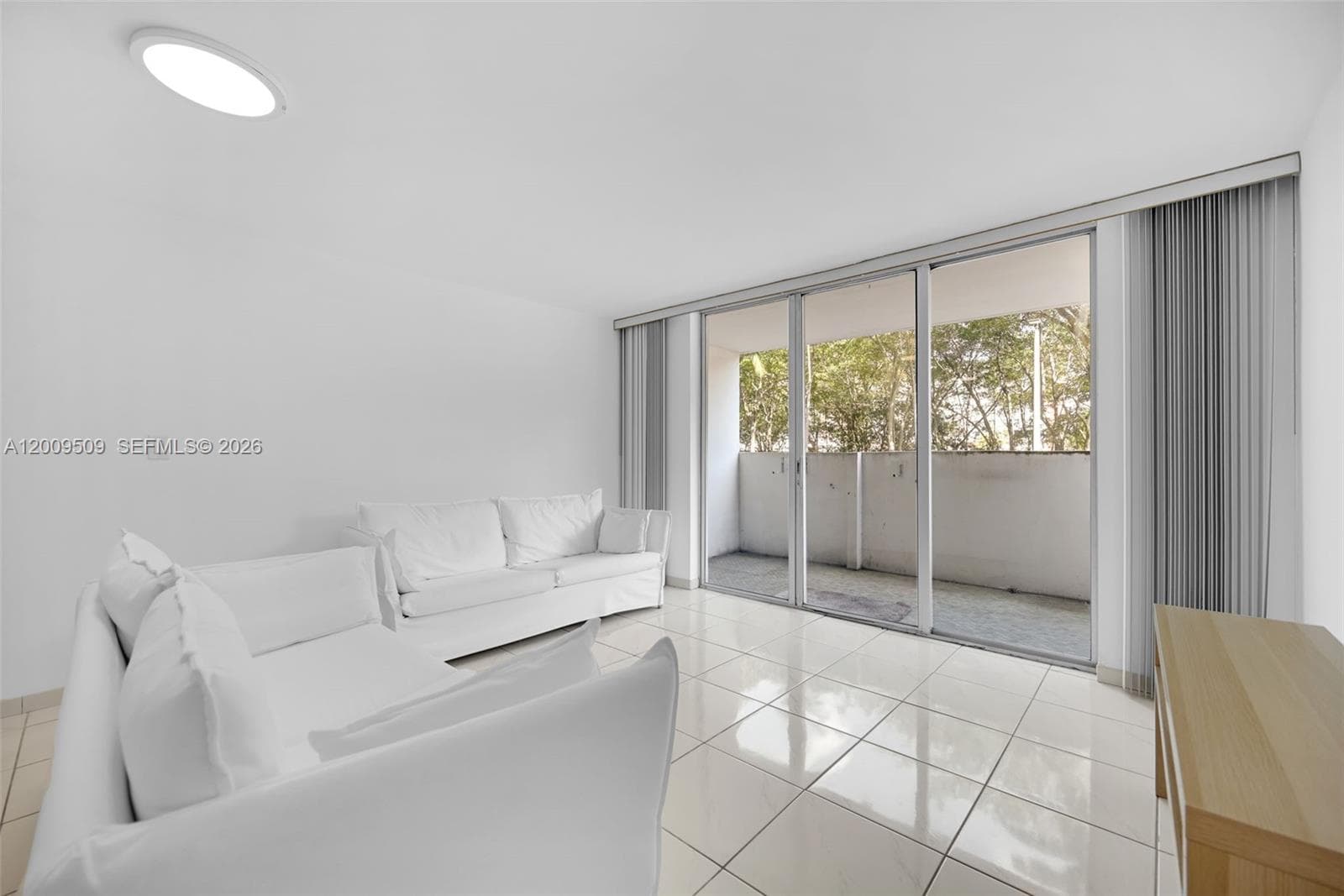 COMMODORE PLAZA CONDO · #115 in Aventura - Photo 6