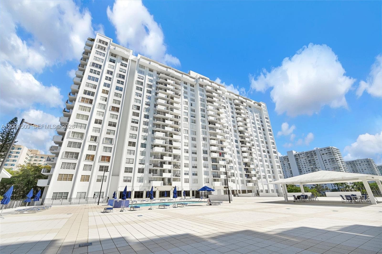 COMMODORE PLAZA CONDO · #115 in Aventura - Photo 46