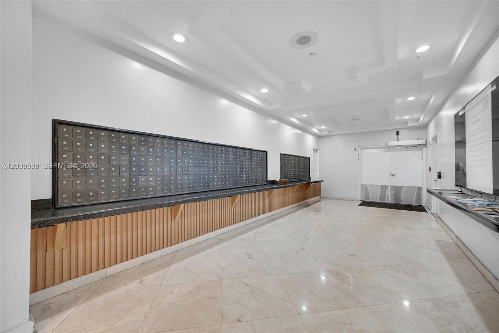 COMMODORE PLAZA CONDO · #115 in Aventura - Photo 3