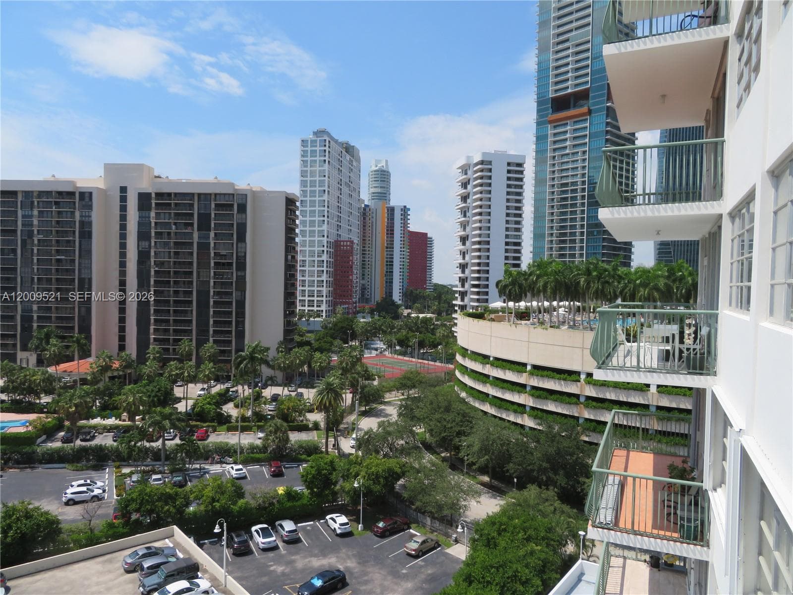 BRICKELL BAY TOWER CONDO · #1002 in Miami - Photo 5