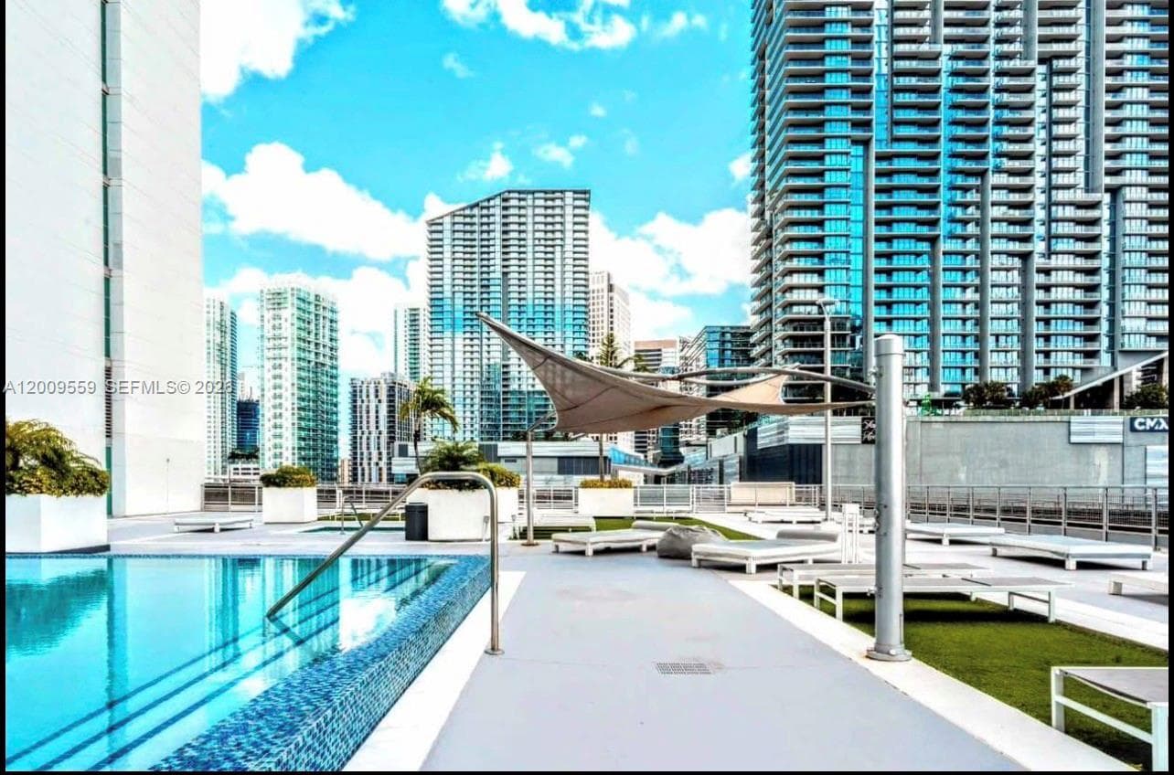 NEO VERTIKA CONDO · #PHI06 in Miami - Photo 29