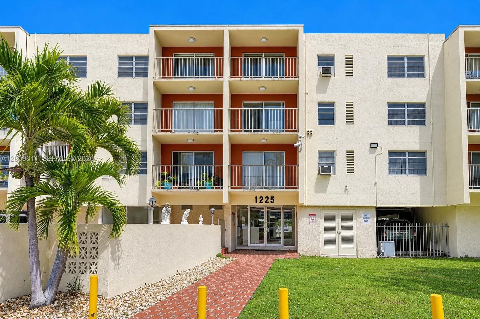 WINWARD · #49C in North Miami - Photo 9