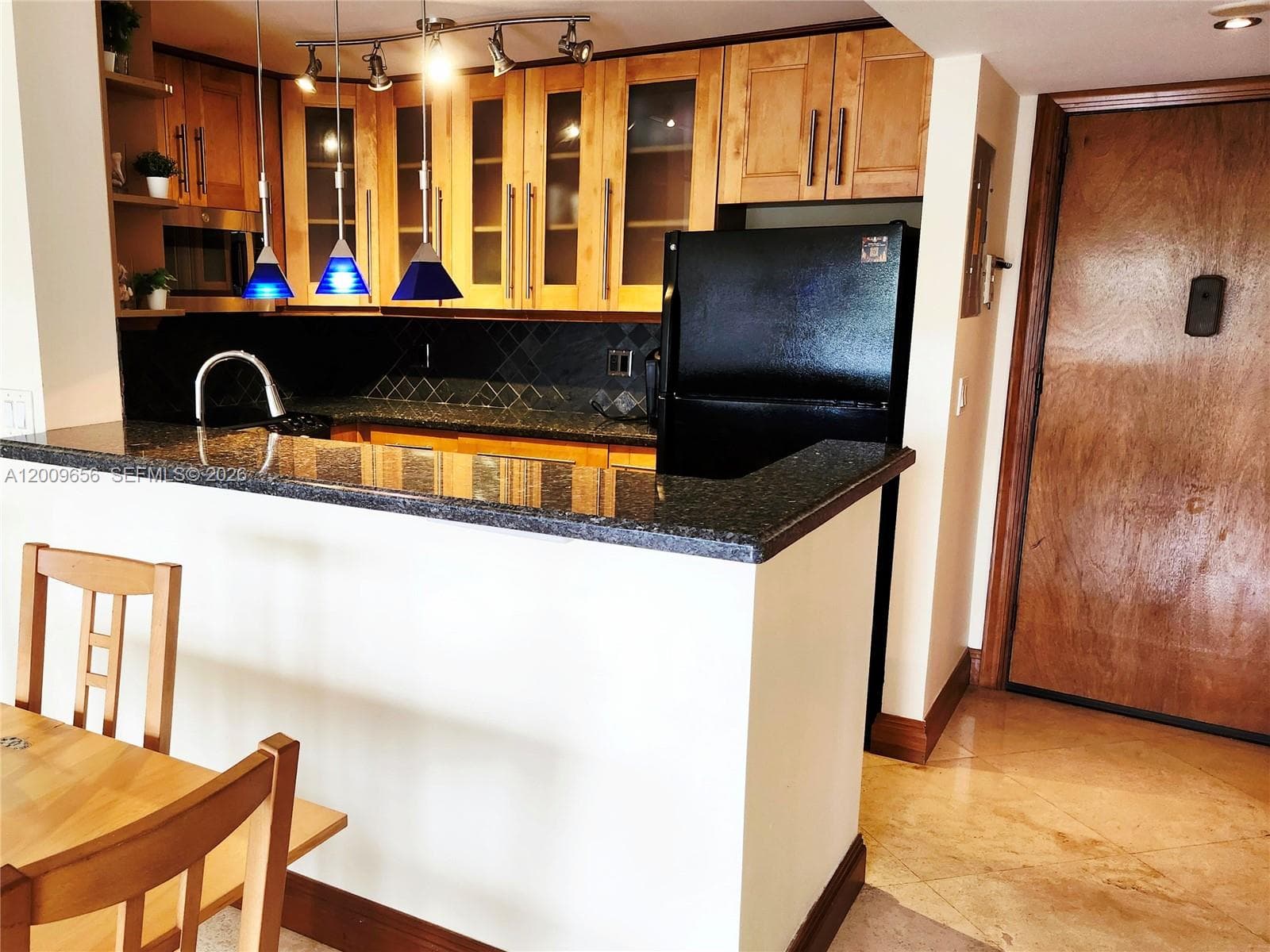 OCEAN VIEW TOWERS CONDO · #307 in Hallandale Beach - Photo 9