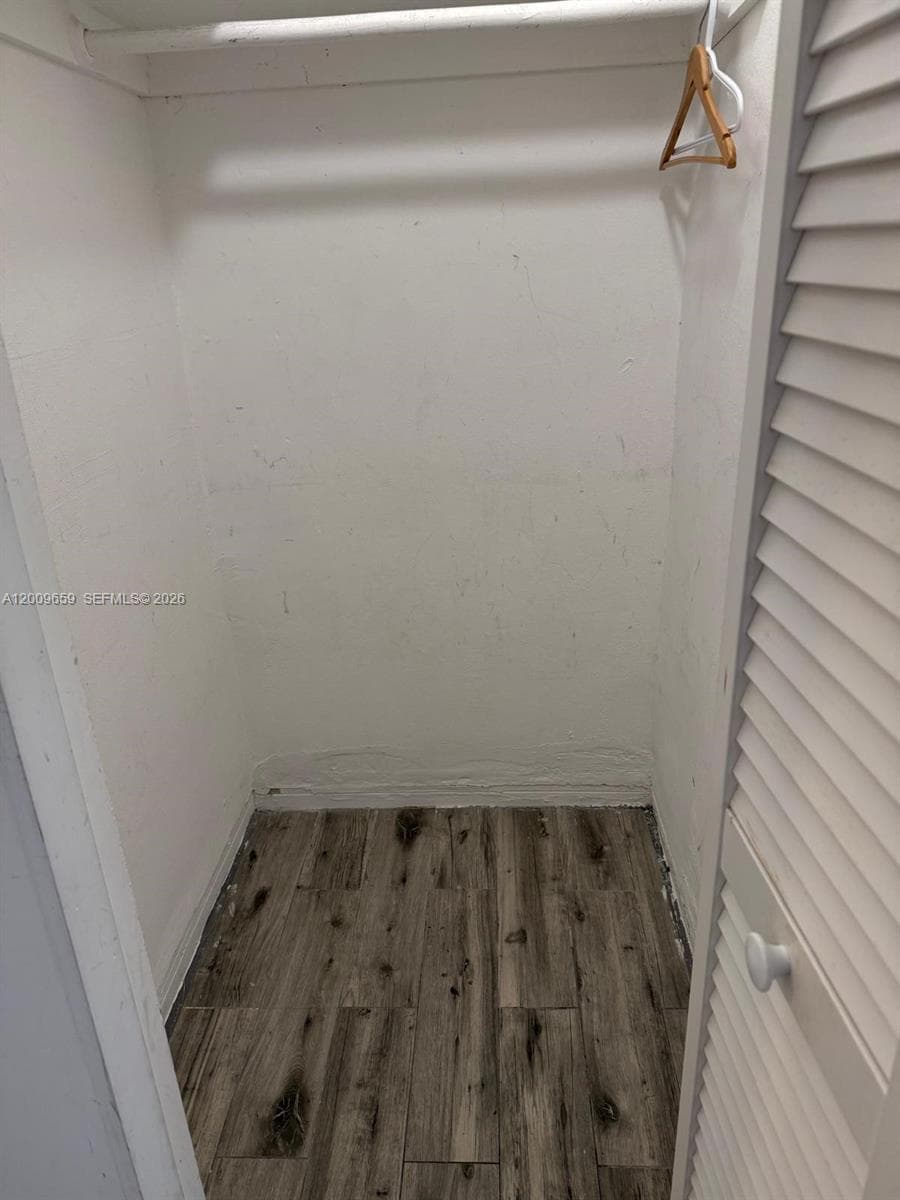 POINT EAST SEC II CONDOMI · #J505 in Aventura - Photo 11