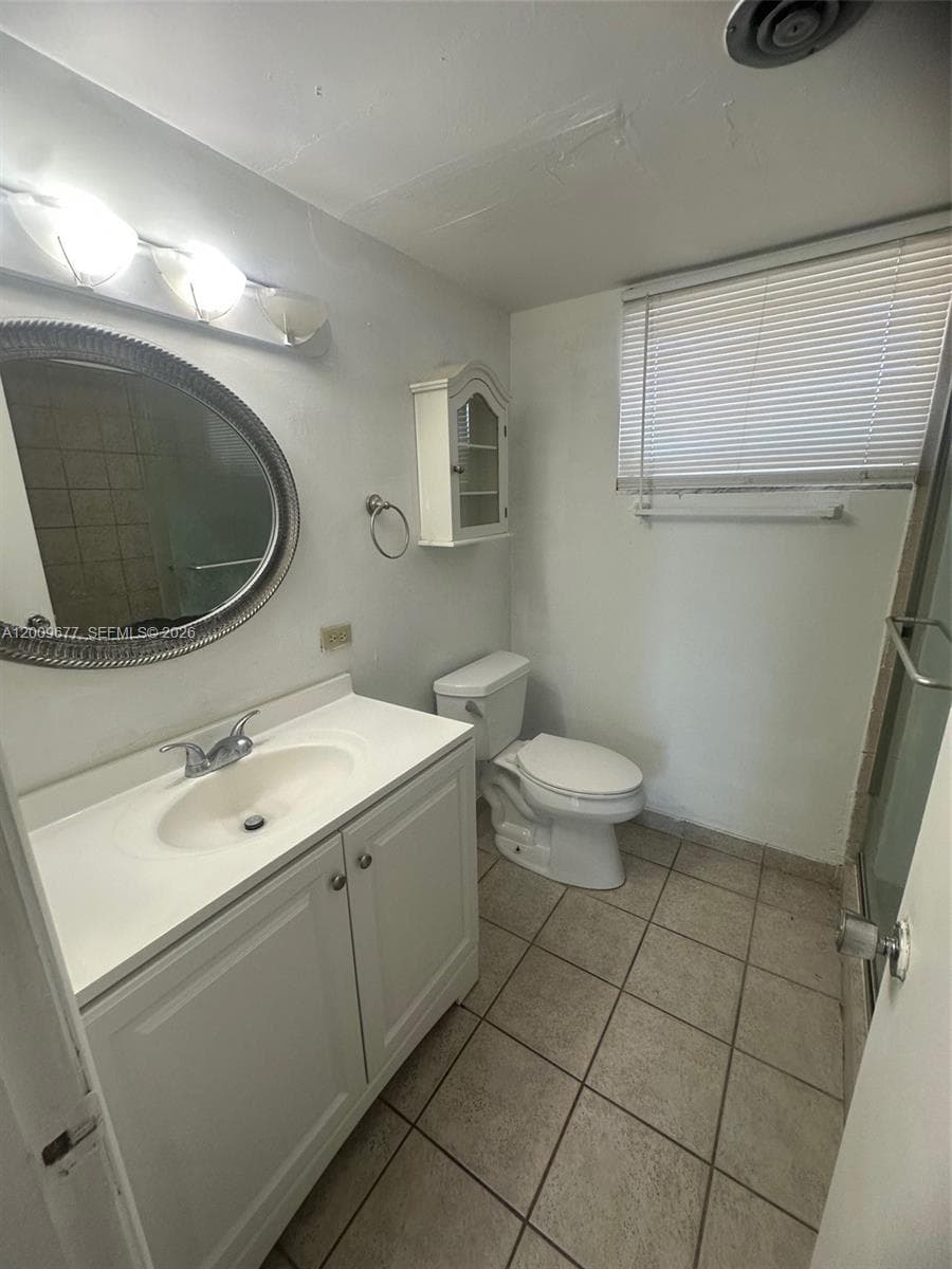 THIRD HORIZONS CONDO · #205 in Miami - Photo 4