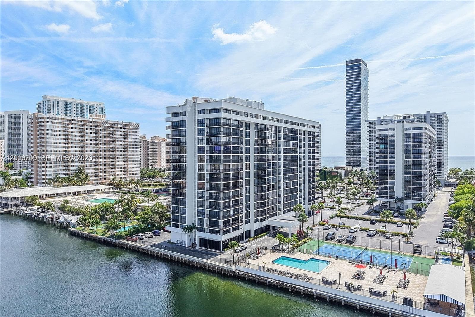 AVANT GARDE · #1206 in Hallandale Beach - Photo 45