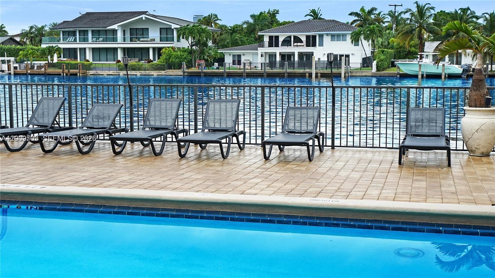 AVANT GARDE · #1206 in Hallandale Beach - Photo 29