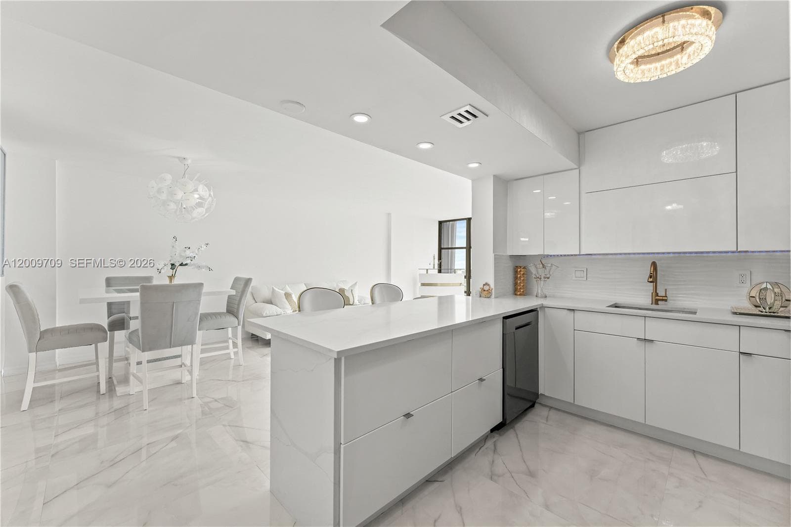 AVANT GARDE · #1206 in Hallandale Beach - Photo 8