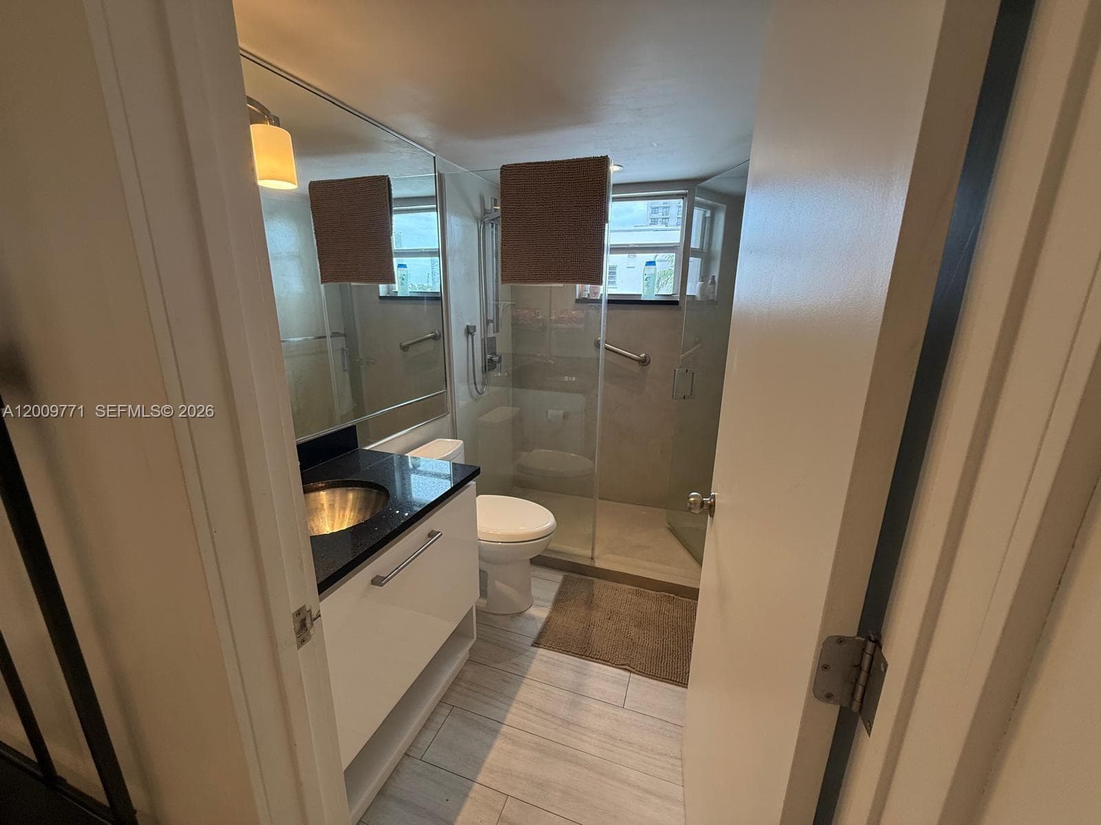 COLLINS VISTA CONDO · #406 in Miami Beach - Photo 12