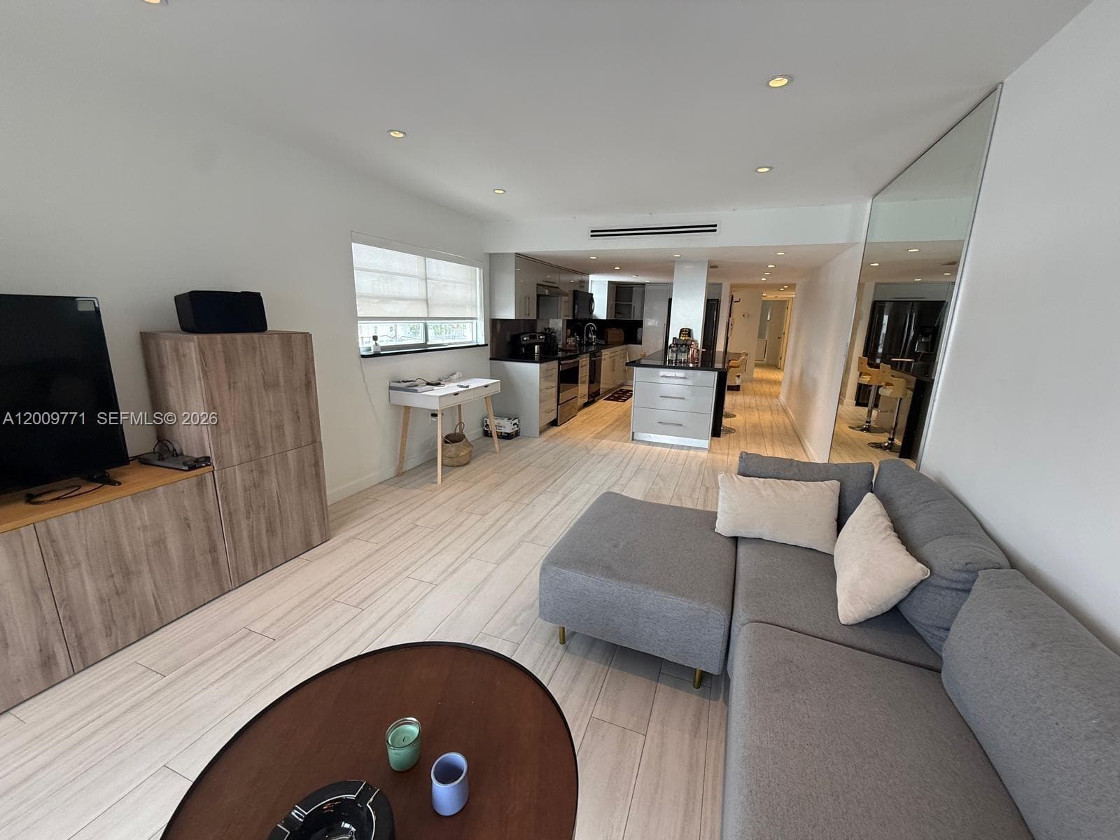 COLLINS VISTA CONDO · #406 in Miami Beach - Photo 9