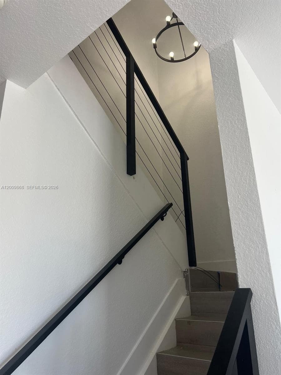 1017 NE 42nd Ave #1017 photo 18
