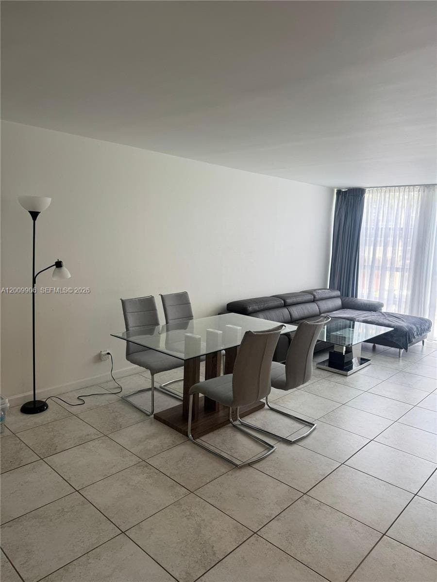 DESOTO PARK CONDO · #211 in Hallandale Beach - Photo 6