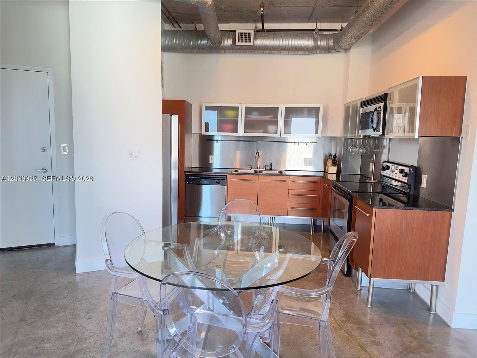 NEO CONDO · #1607 in Miami - Photo 2