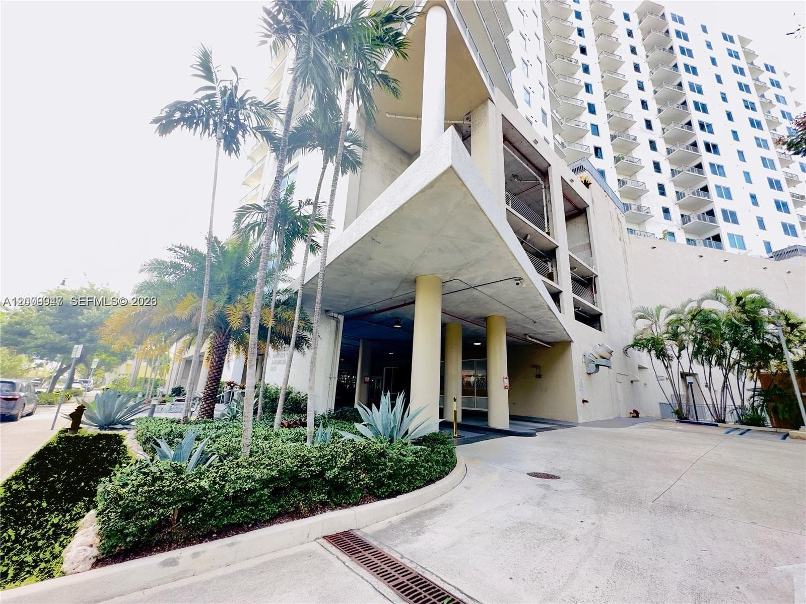 NEO CONDO · #1607 in Miami - Photo 11