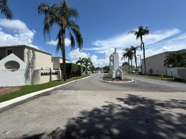 GABLES POINT III CONDO · #8 in Miami - Photo 1