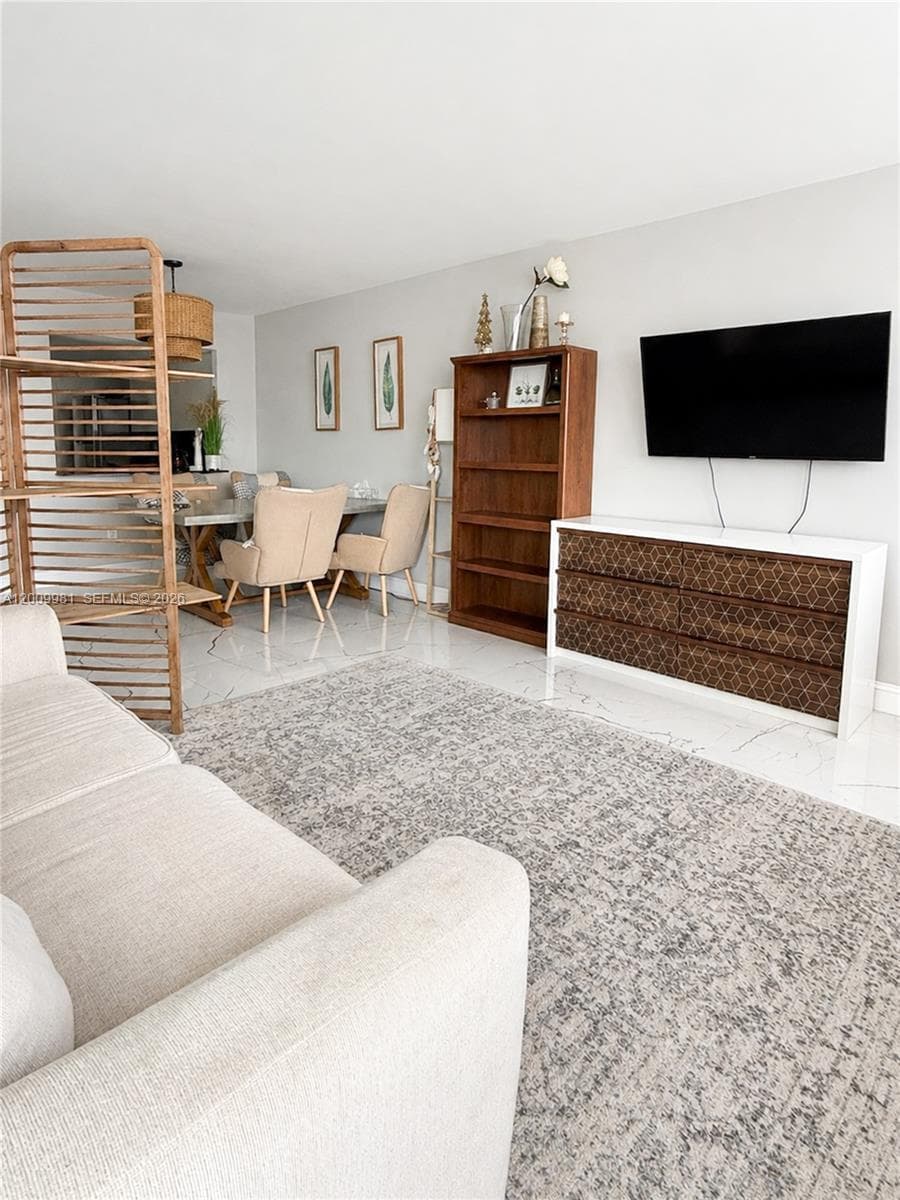 BUCKLEY TOWERS CONDO - EA · #712E in Miami - Photo 6