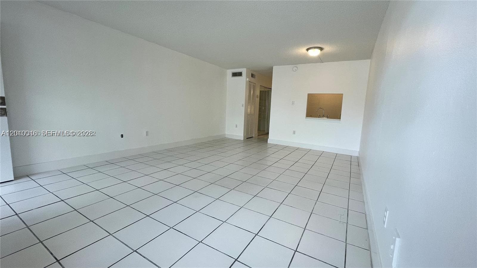 NEW WORLD CONDO APTS III · #B-104 in Miami Gardens - Photo 4
