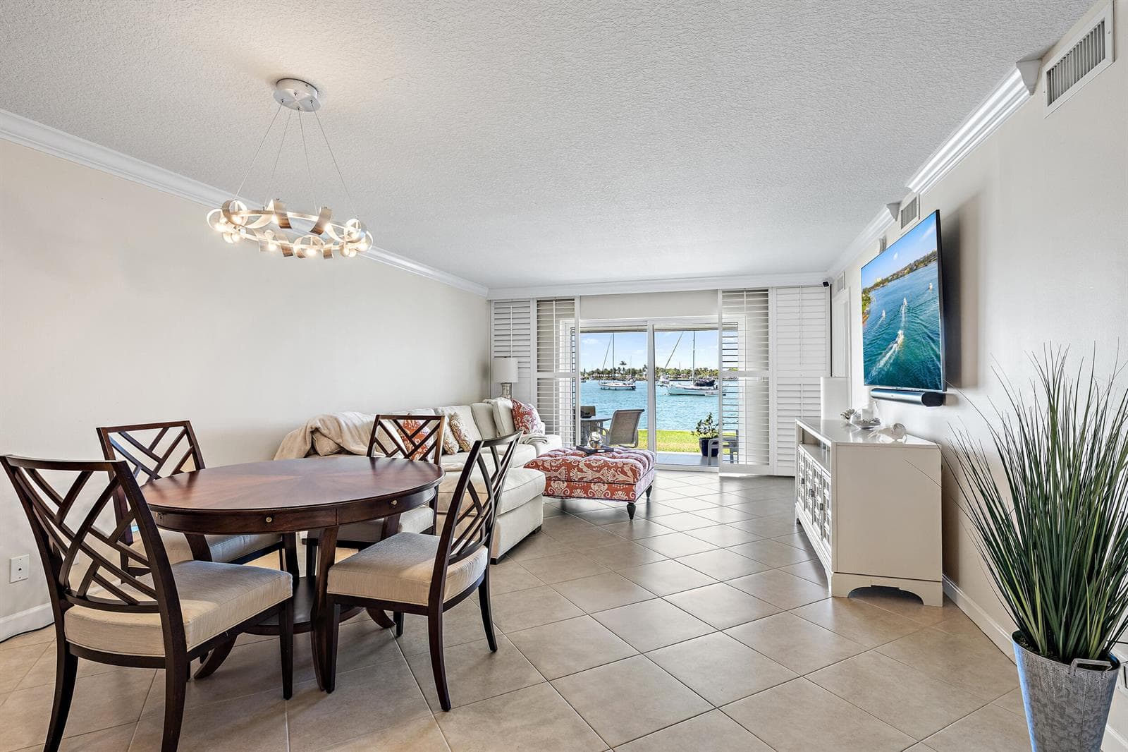 Main Living Area