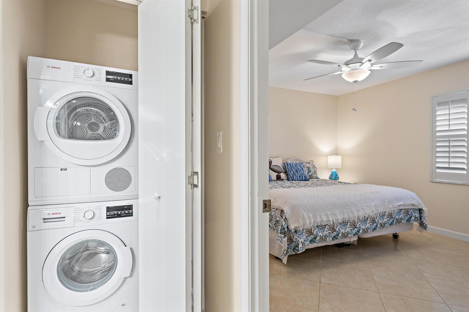 Private Washer~ Dryer
