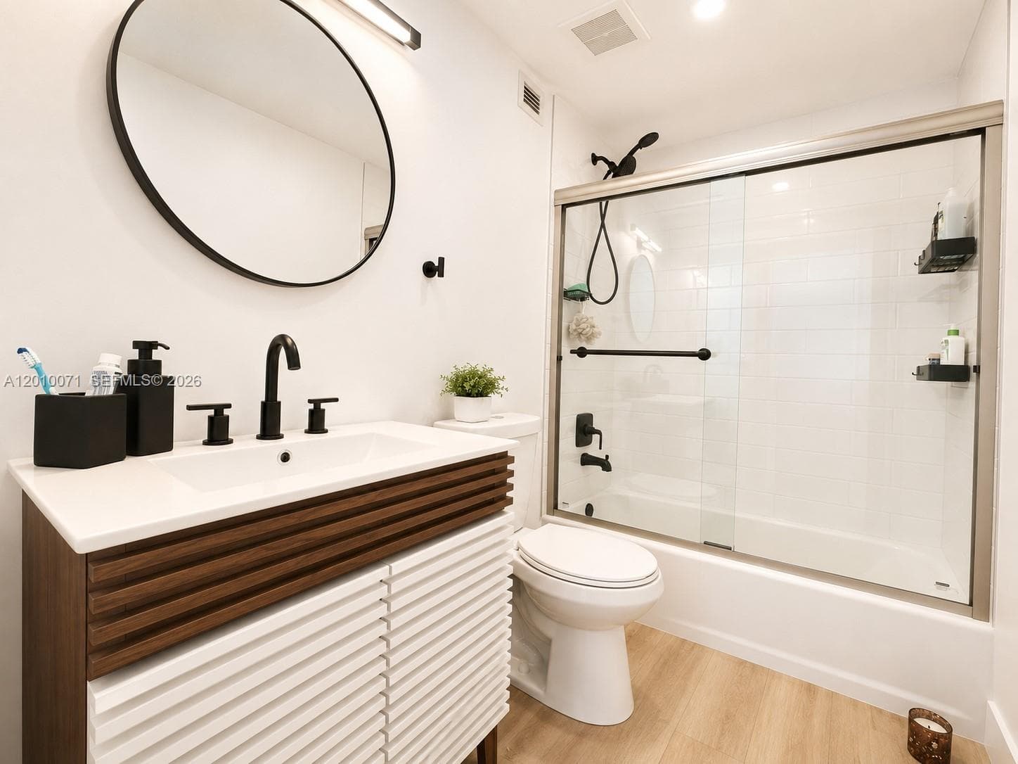 COASTAL TOWERS CONDO · #1224 in Sunny Isles Beach - Photo 8