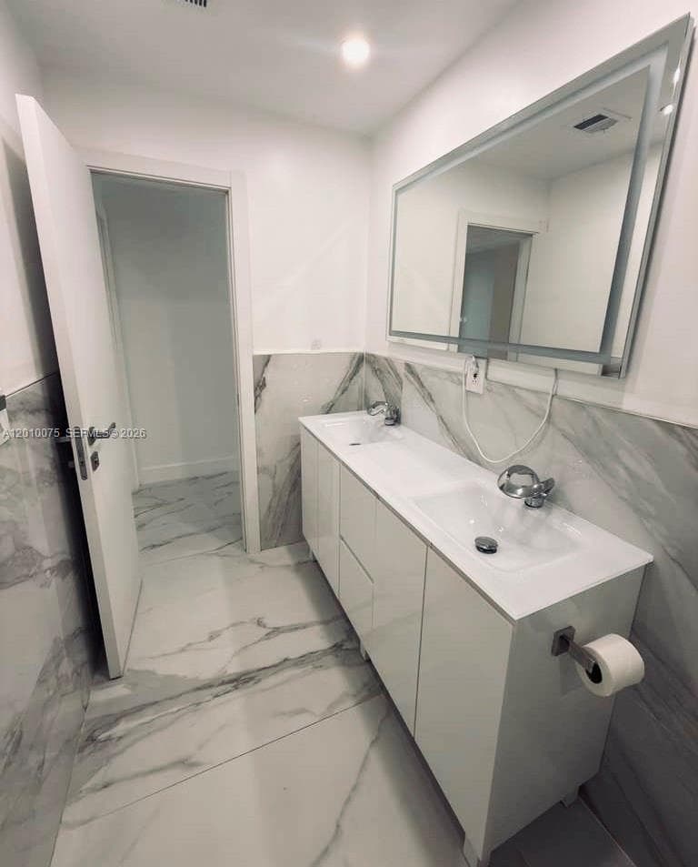 Ocean Reserve · #PH-3 in Sunny Isles Beach - Photo 18