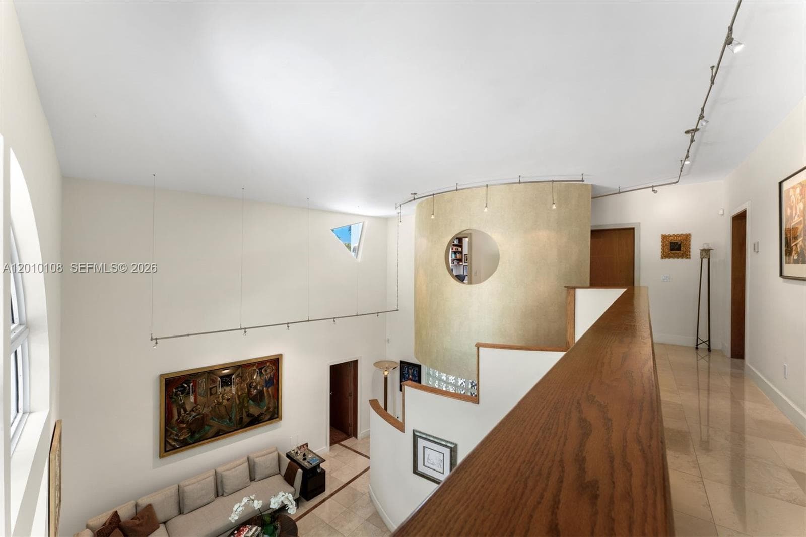 690 Warren Ln photo 24