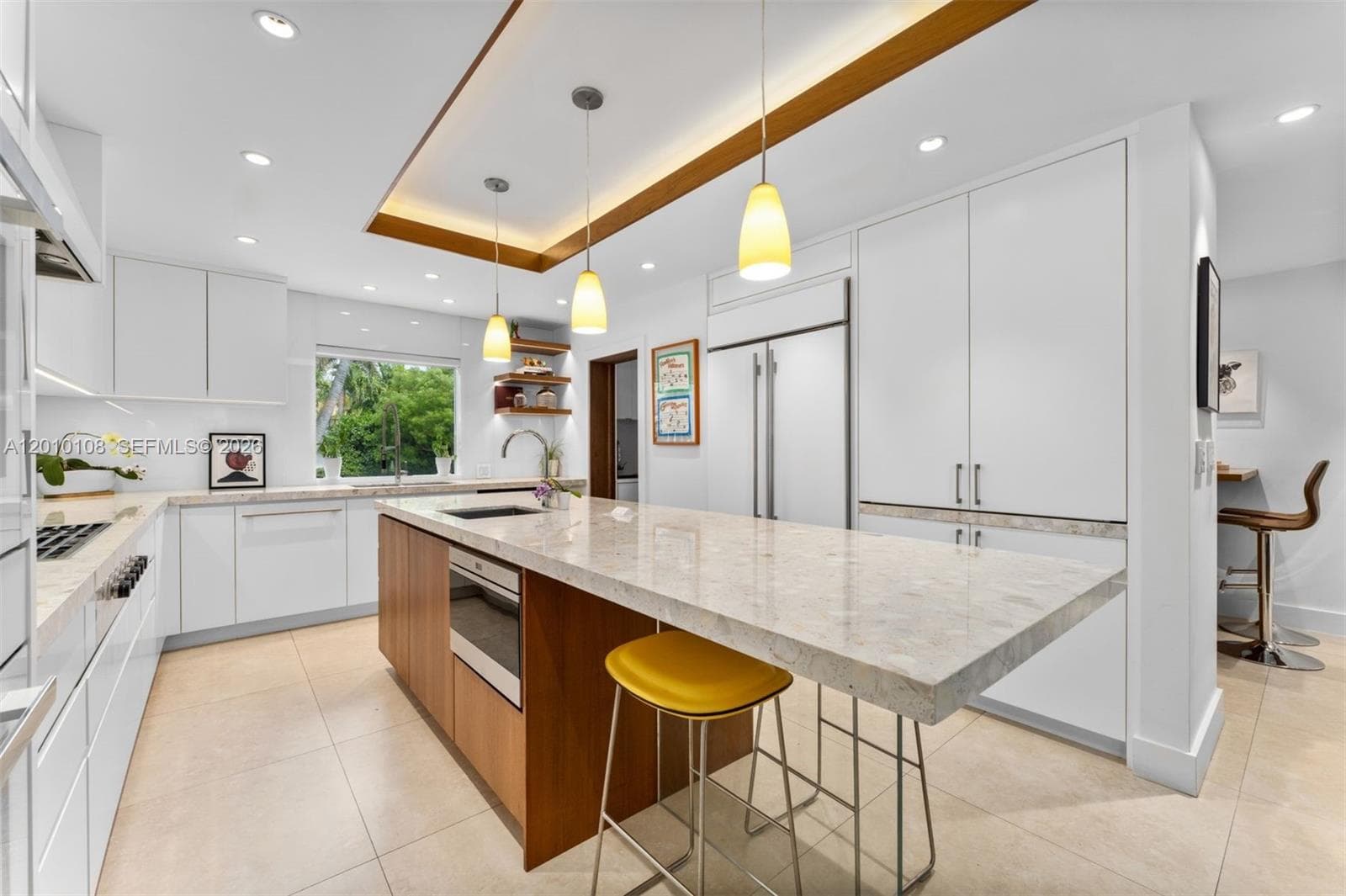 690 Warren Ln photo 11
