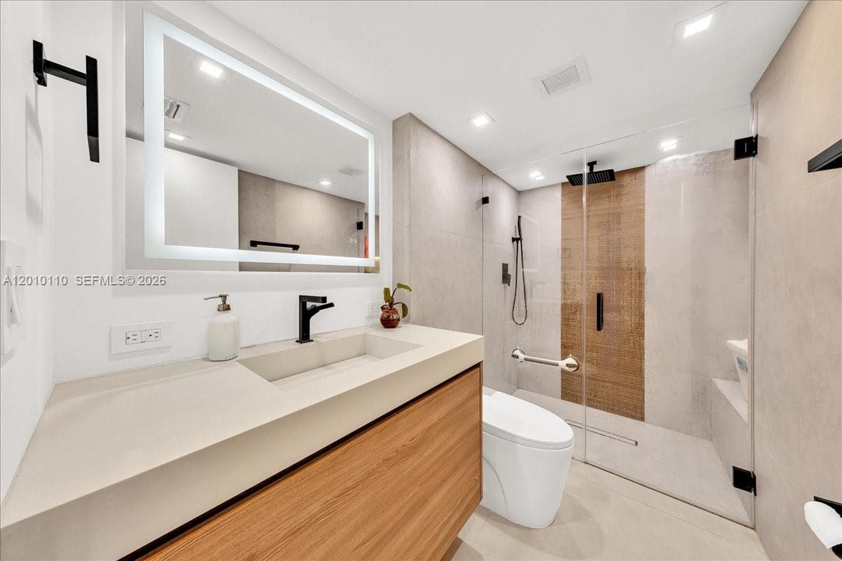 OPAL TOWERS CONDO · #414 in Hillsboro Beach - Photo 27