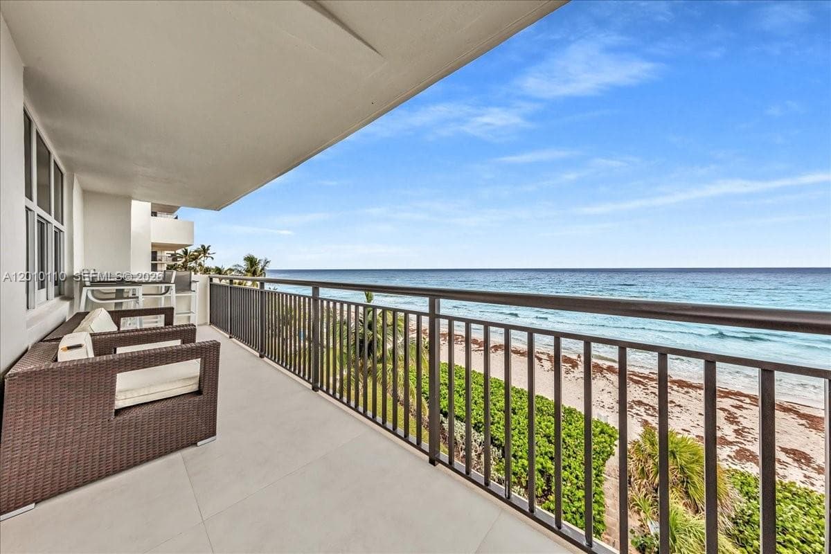 OPAL TOWERS CONDO · #414 in Hillsboro Beach - Photo 2