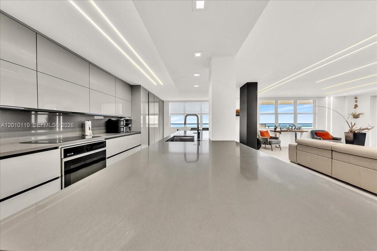 OPAL TOWERS CONDO · #414 in Hillsboro Beach - Photo 3