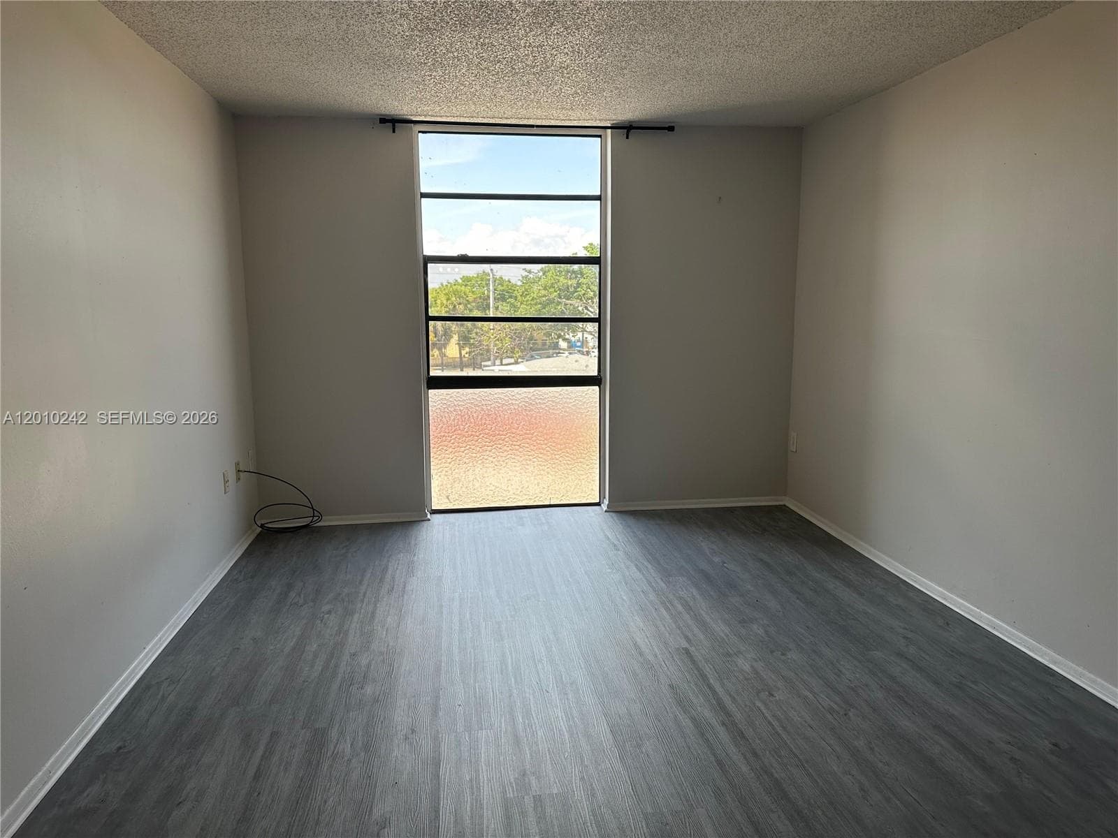 WOODSIDE APTS CONDO · #A409 in North Miami Beach - Photo 6