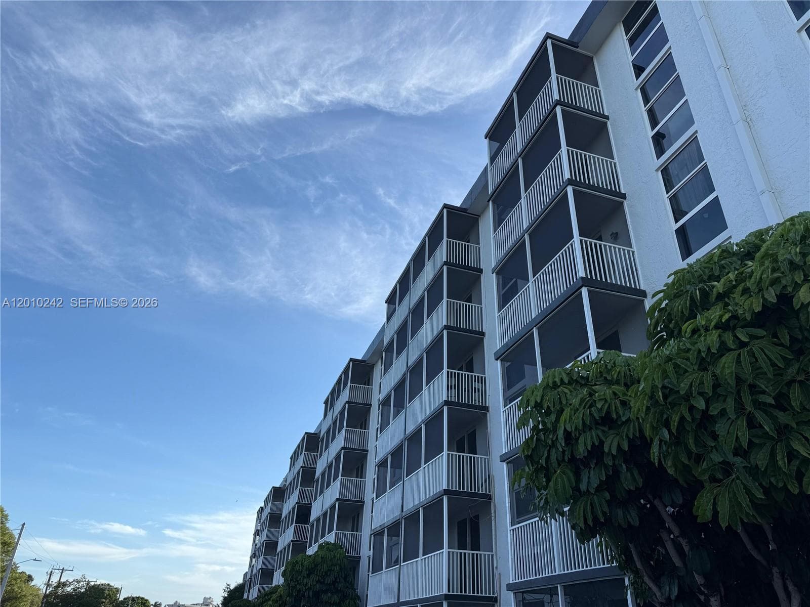 WOODSIDE APTS CONDO · #A409 in North Miami Beach - Photo 12