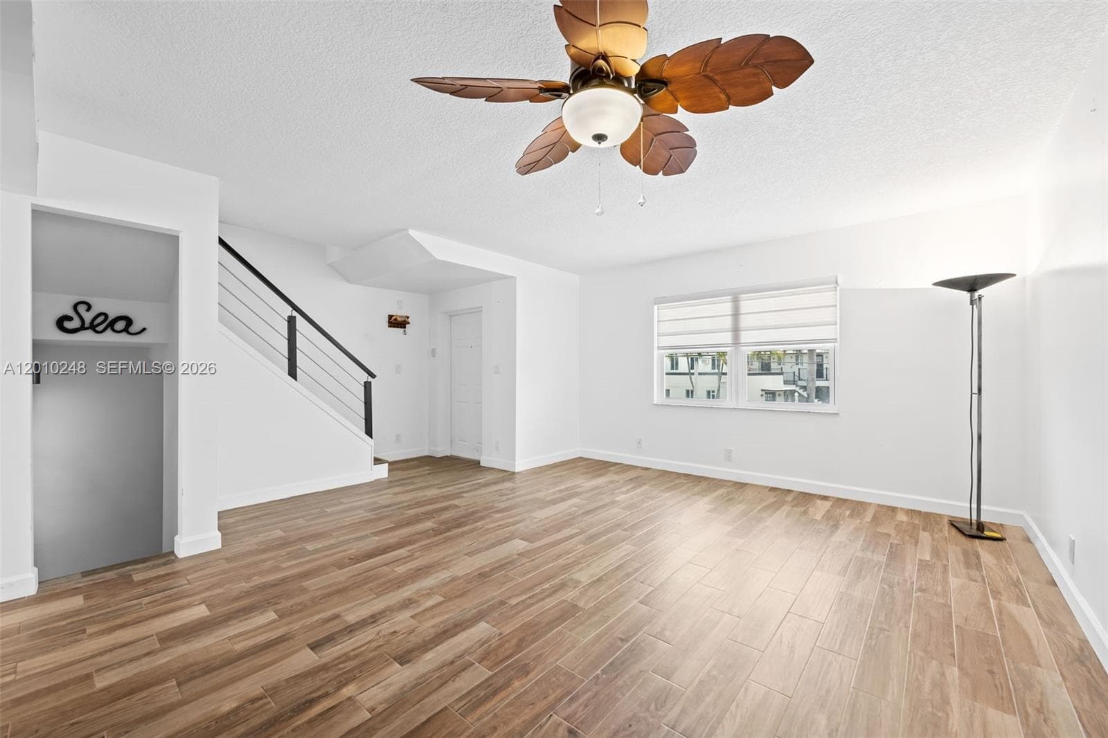 343 Virginia St photo 12