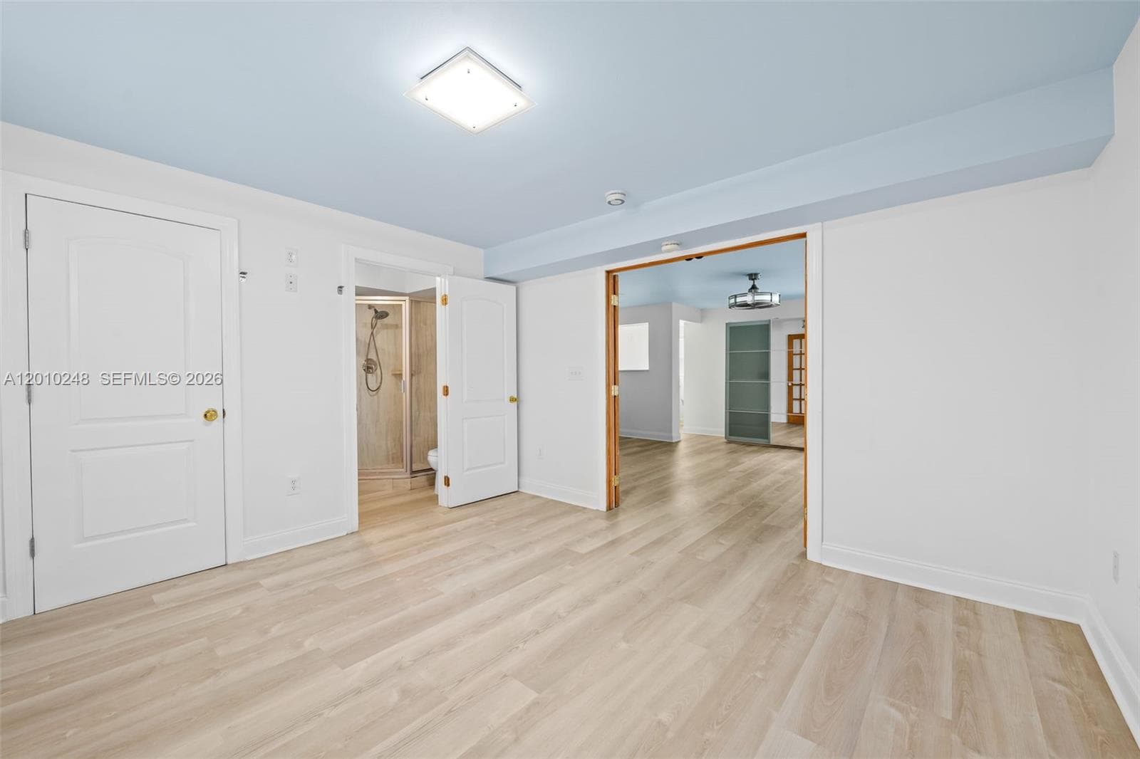343 Virginia St photo 21