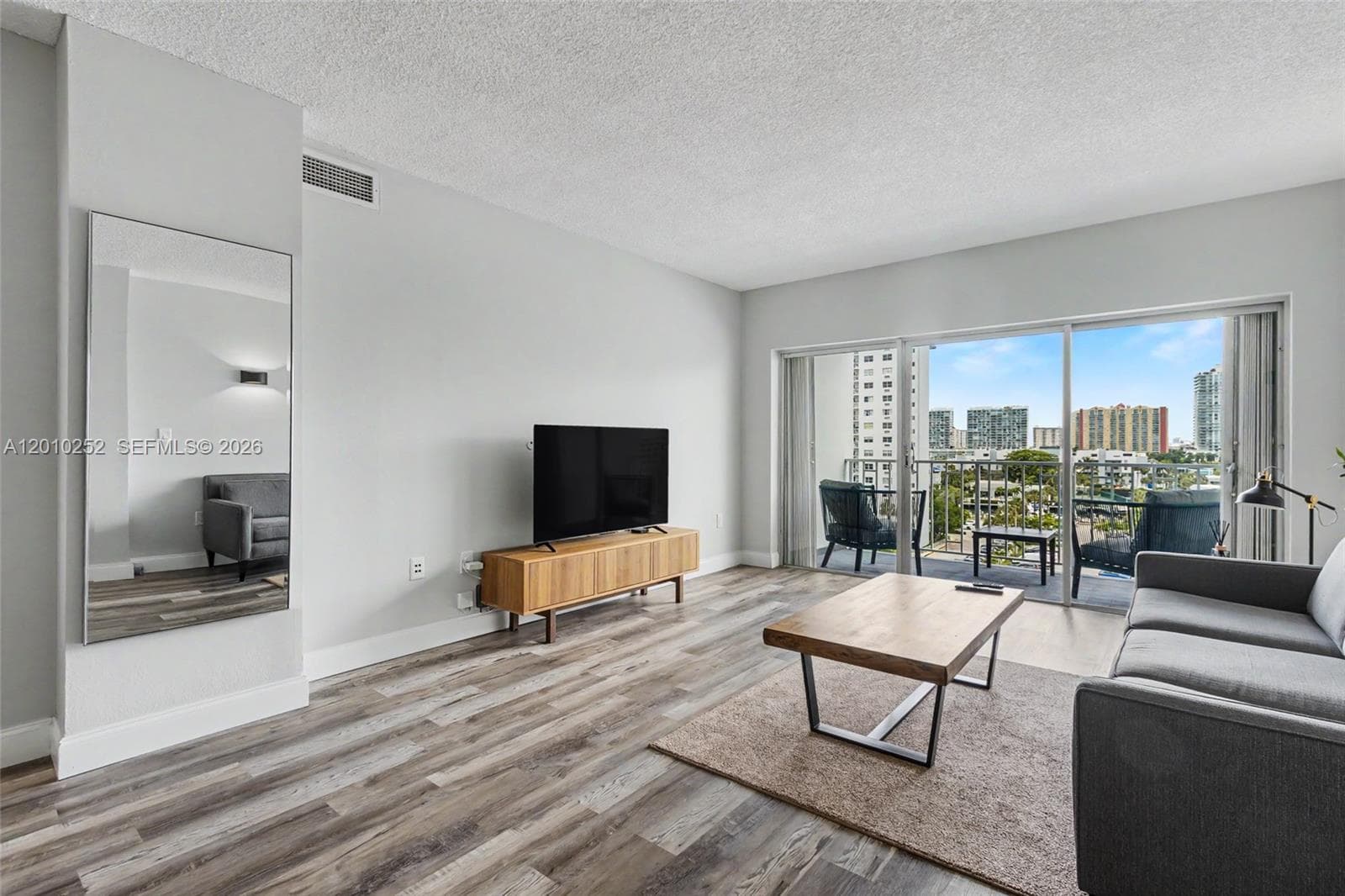 ARLEN HOUSE · #727 in Sunny Isles Beach - Photo 8