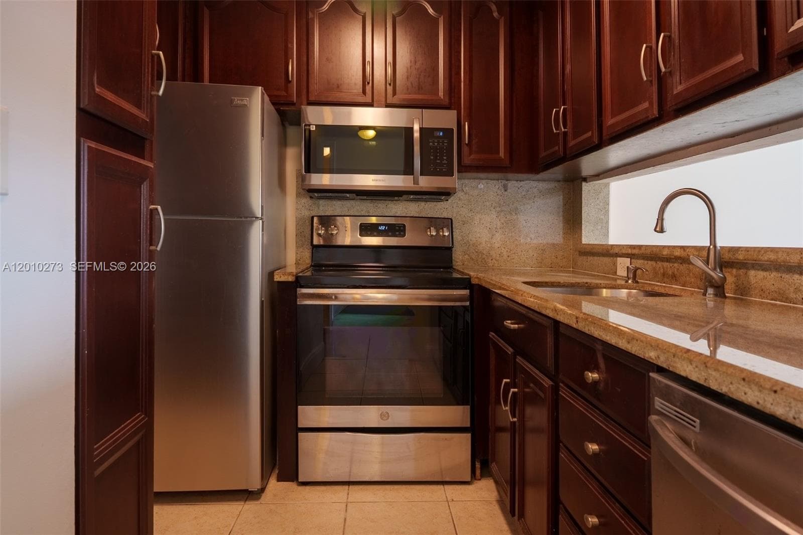 BAYSWATER COURT CONDO · #5T in North Miami Beach - Photo 4