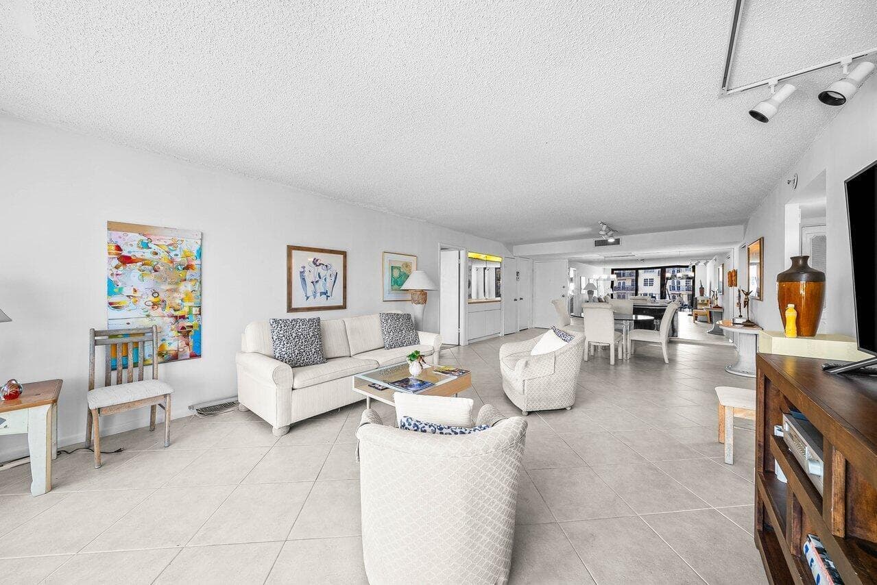 008-3460SouthOceanBoulevard-615-PalmBeac